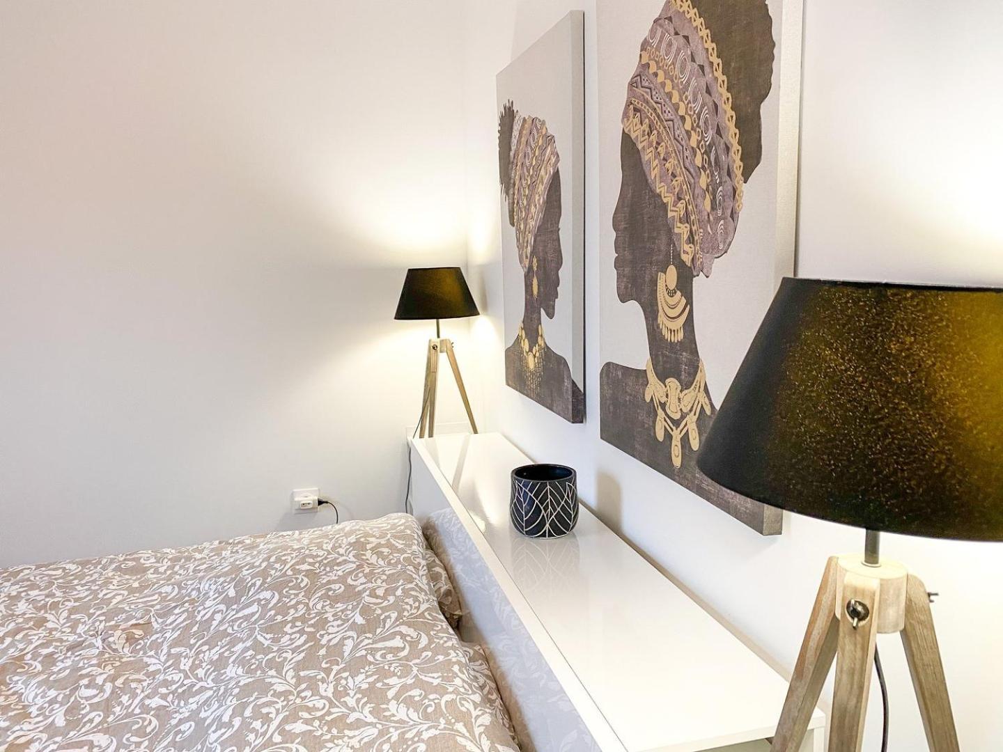 La Casa Moderna — Quiet, Modern Apartment Caen Esterno foto